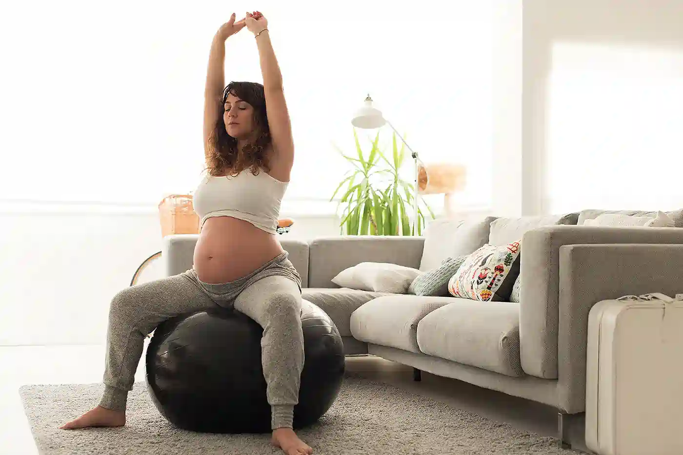How to Support Your Core Safely During Pregnancy Bristol
